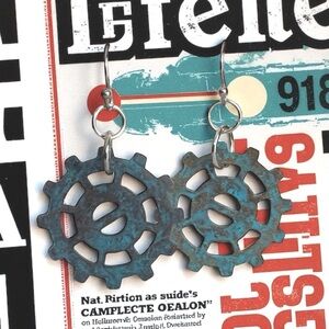 5 For $25💫Steampunk Gears Dangles Earrings